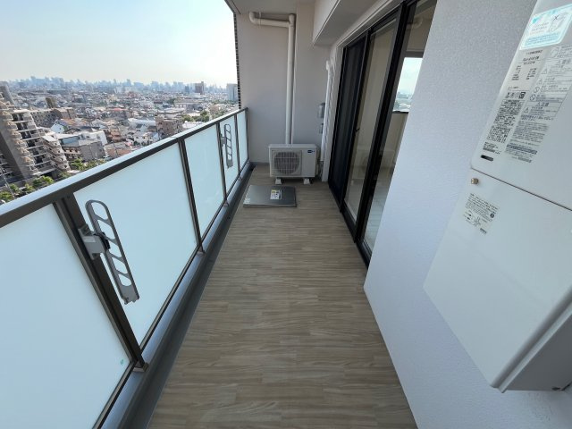 スプランディッド門真　のバルコニー