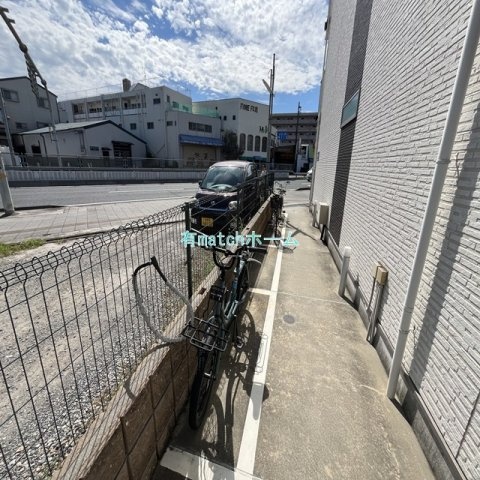 GMヒルズ大宮通の駐車場