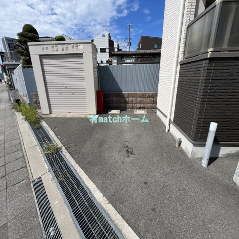 GMヒルズ大宮通の駐車場