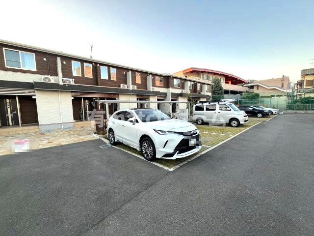ベル　プリモ　パッソの駐車場