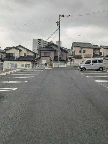 アリビオ永新Ａの駐車場