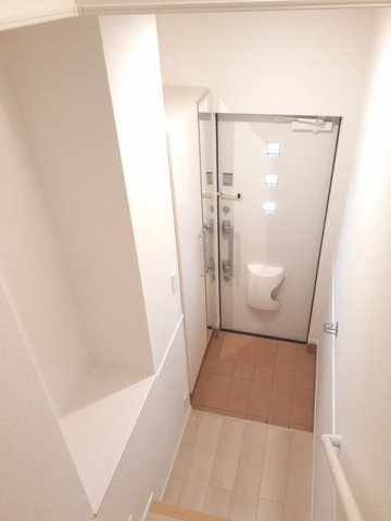 アリビオ永新Ａの玄関