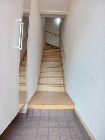 カサブランカ弐番館の玄関