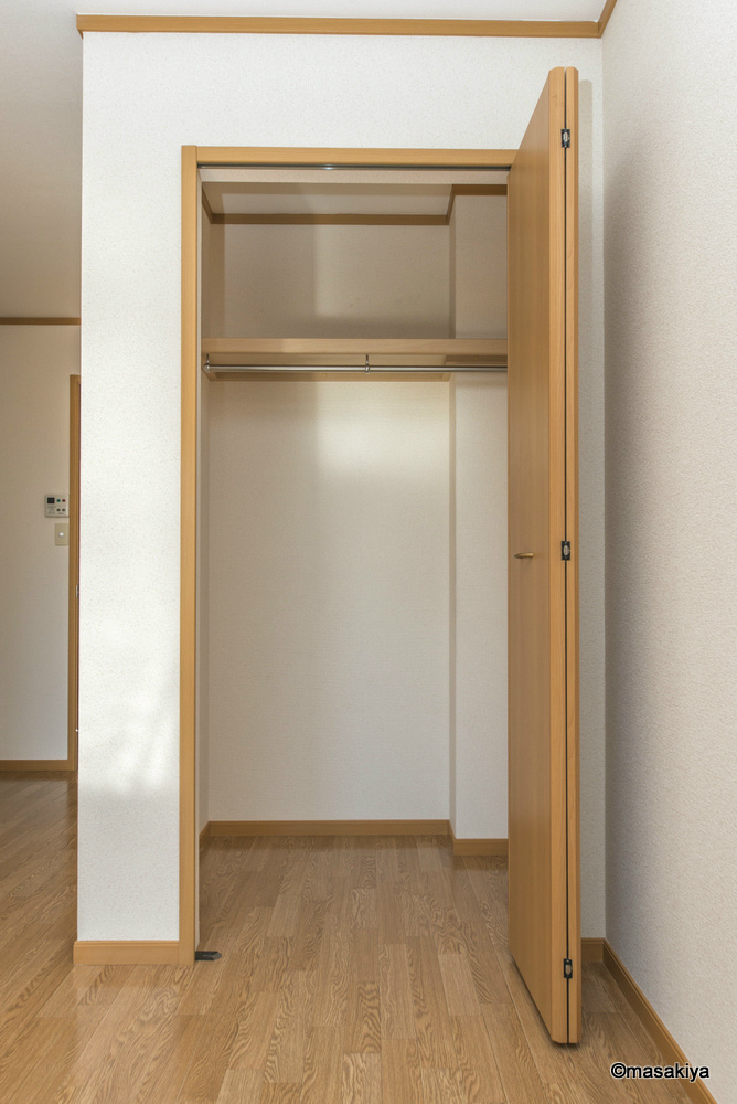 サンライズ平林の収納|クローゼット