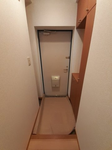 スカイルシパーの玄関