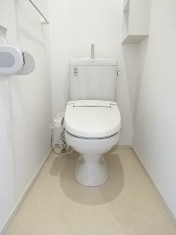 オートヌ　ヴァレのトイレ