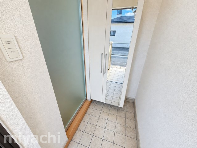 ポルト・ボヌールＭ　Ⅲの玄関