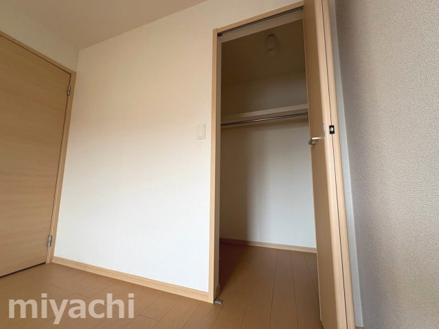 エレガンシア篠原の収納