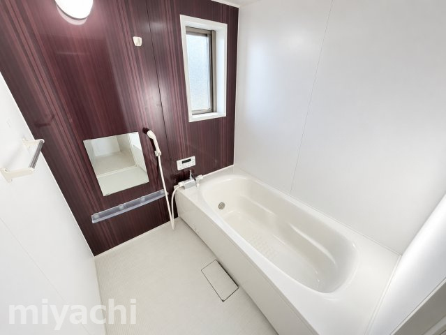 リブライフ藍住Bの浴室