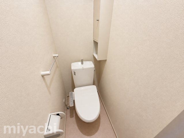 ハピネス北島　Eのトイレ