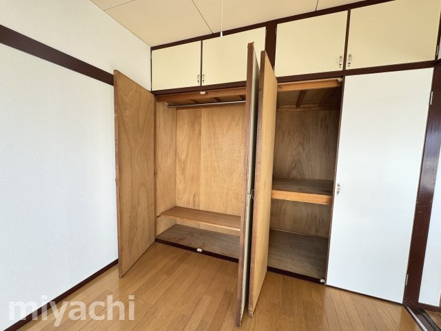 メナーハイツ藍の収納