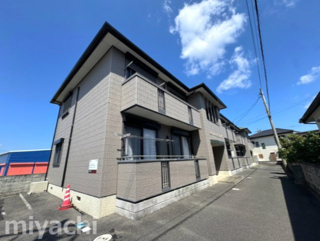 セトゥール・イン・ウエスト　B
