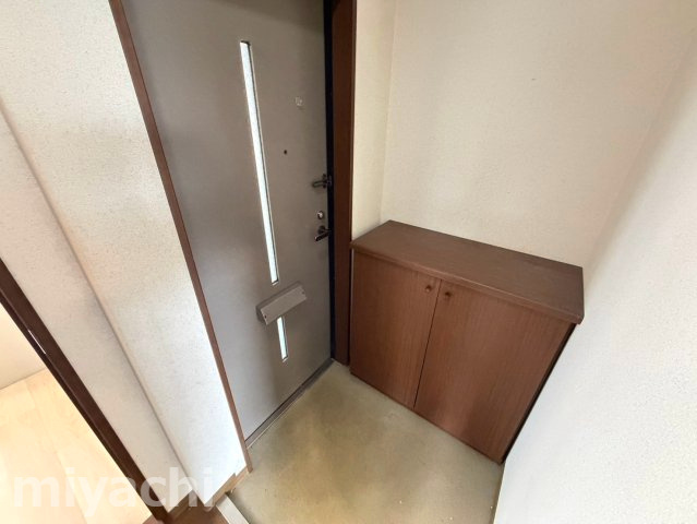 フォブール広田の玄関