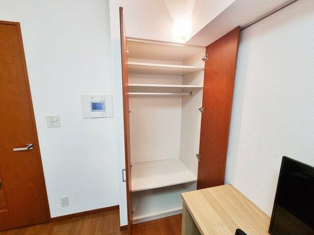 グラーサ銀座イーストの収納