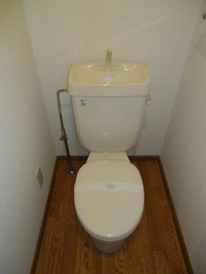【トイレ】 | オーブリー高山Ｂ | ゆったりとした空間のトイレです