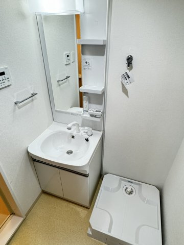 グランツ喜連の洗面所