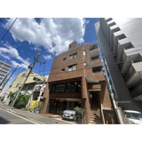 泉ロイヤルビルの画像