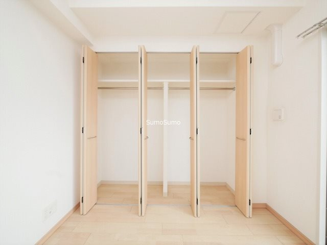 エステムプラザ難波WESTⅡプレディアの収納