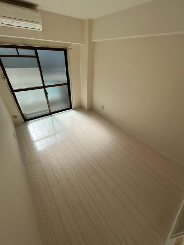 アート永和青木の寝室