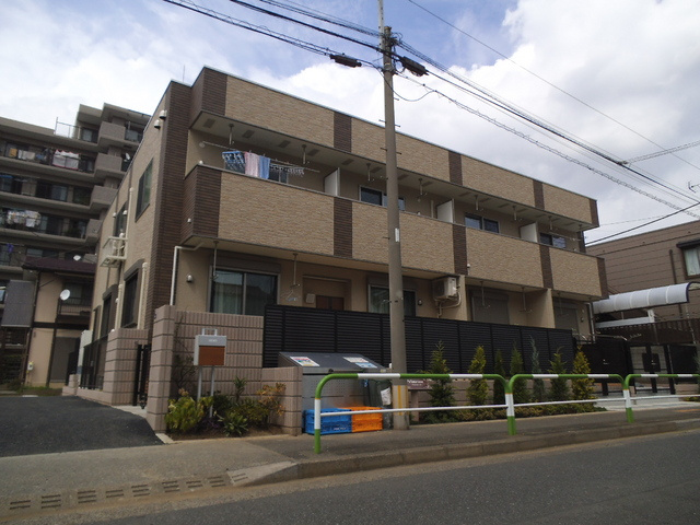 プリムローズの外観|日当たり良好のきれいな建物！