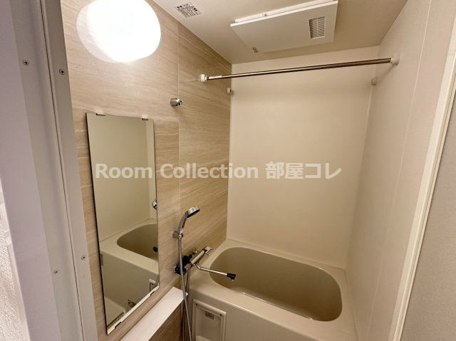 エスリード新栄グラティアの浴室|※同物件他部屋写真
反転、色違いの場合有
現況優先