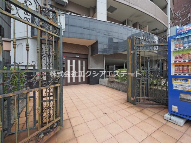 セレッソコート上本町EASTのエントランス