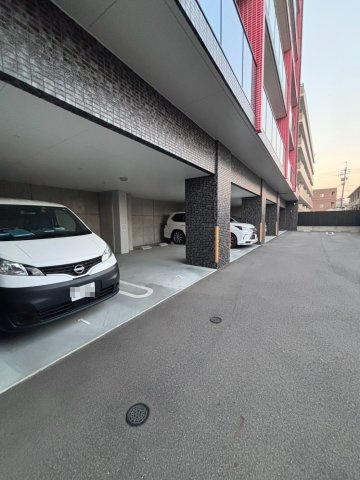 さくらHills NAGOYA WEST　名古屋市賃貸　仲介手数料無料の駐車場