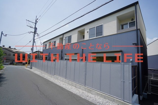 テラスハウス東山【キャッシュバック対象物件】の外観|おしゃれな外観です