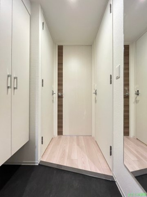 【玄関】 | セレニテ難波ミラク弐番館