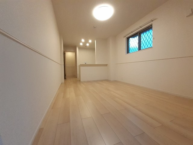 クレシア菱木の居間・リビング