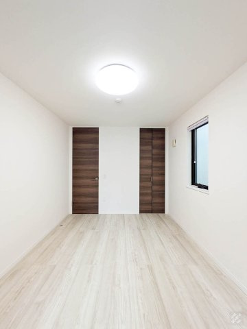 杉並区宮前2丁目戸建の洋室|落ち着いた色調の洋室です