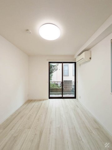 杉並区宮前2丁目戸建の洋室|個人の部屋や寝室として使える洋室です