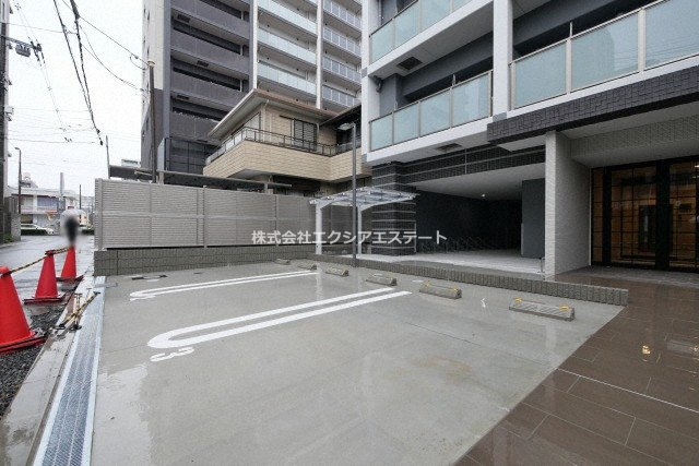 Miele昭和町の駐車場