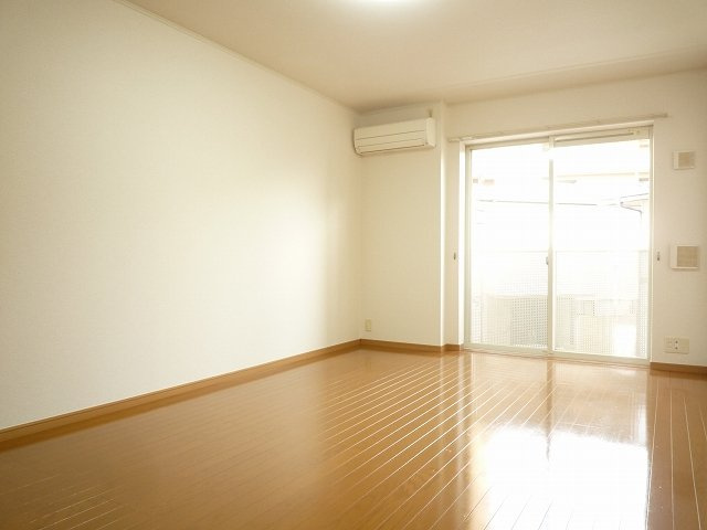 グランソレイユ5の寝室