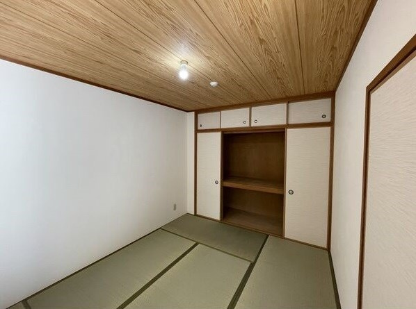ヴィアーレマルフク南館の寝室