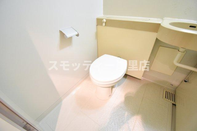 グランパスエクシードのトイレ