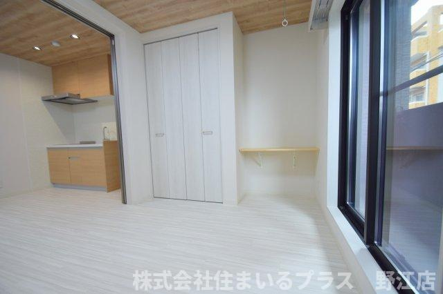メゾンキコー野江の洋室