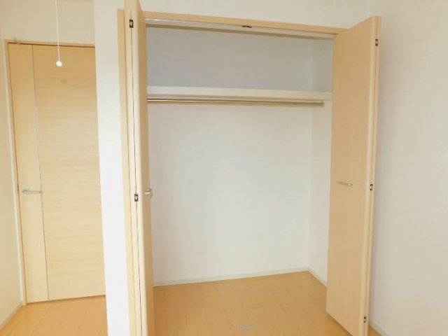 サニー・プレイスの収納|小物を収納するのに便利です