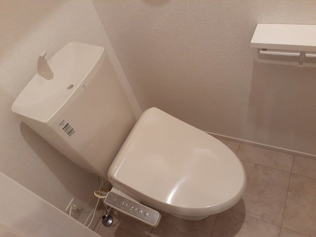 ＲＡＩＮＢＯＷＶＩＥＷ　ＮＥＯのトイレ|落ち着いたトイレです