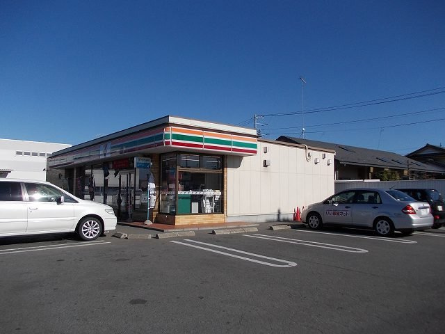 アザレア　壱番館の周辺|セブンイレブン鶴田中央店まで650m