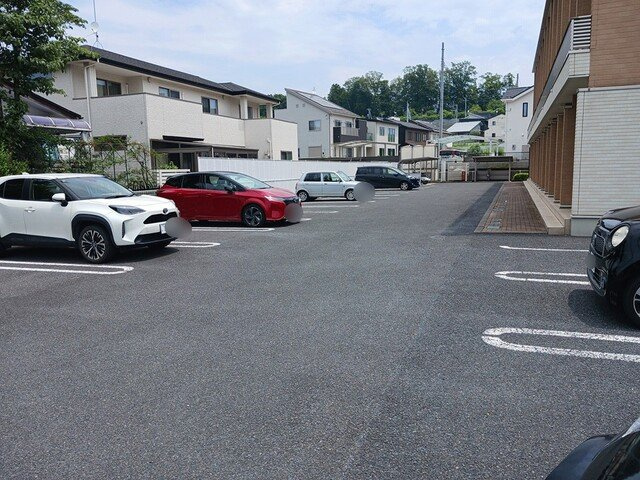 エクセルの駐車場|カースペースがあります