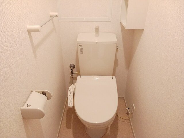 サンライズガーデン　Ｂのトイレ|コンパクトで使いやすいトイレです