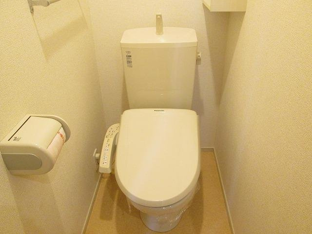 ポテトハイム　Ｃのトイレ|ゆったりとした空間のトイレです
