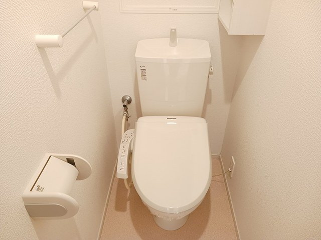 エクセルのトイレ|落ち着いたトイレです
