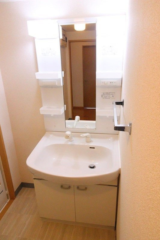 クラシオン木町22棟の洗面所