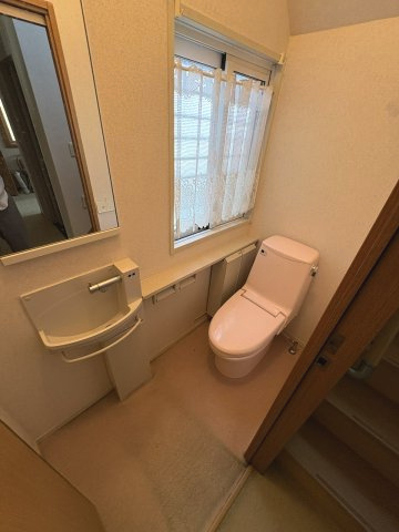 【トイレ】 | 中古一戸建　高知市春野町南ケ丘６丁目