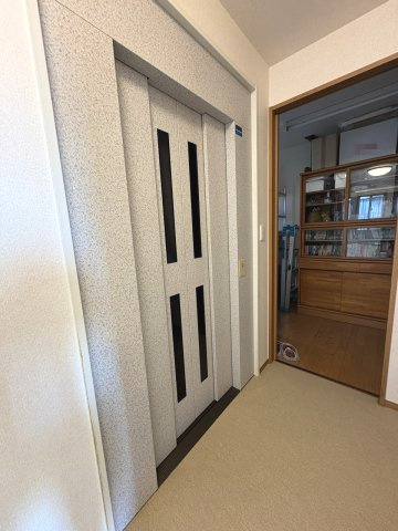 【その他】 | 中古一戸建　高知市春野町南ケ丘６丁目 | エレベーター