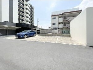 S-RESIDENCE神沢affordの駐車場