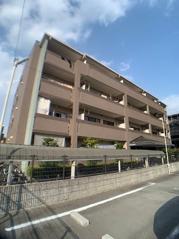 フロール園田の外観