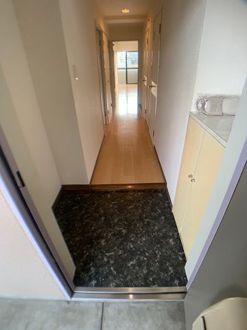フロール園田の玄関